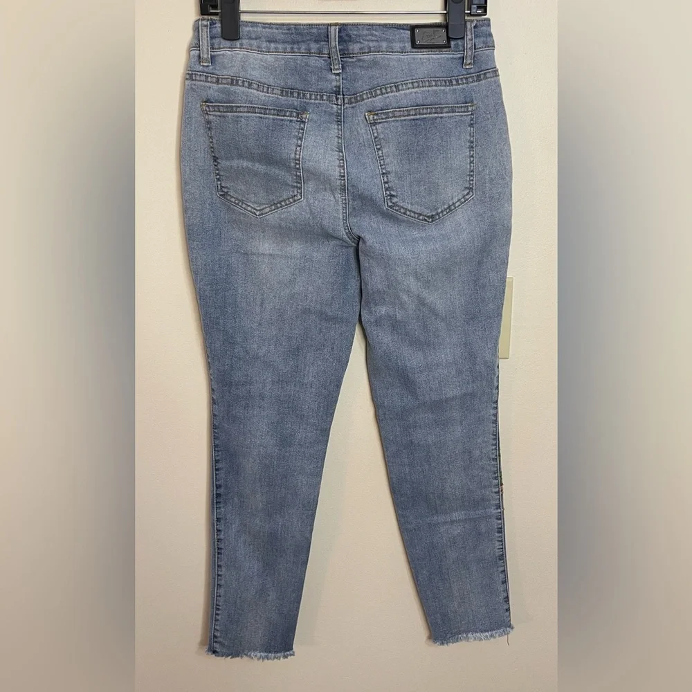 Earl Jeans Embroidered Ankle Skinny Denim Jeans Pant Sz 8 - Picture 9 of 17
